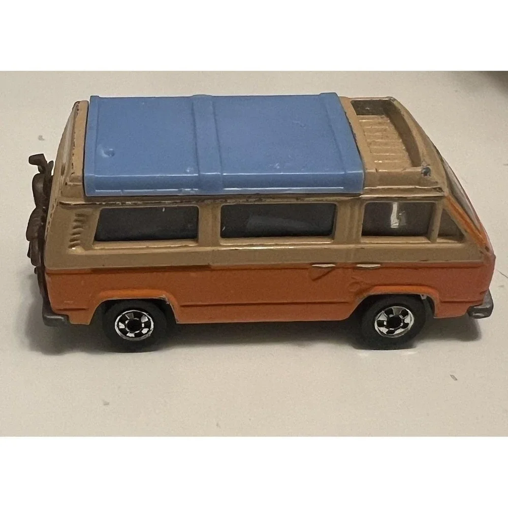 VTG 1981 Hot Wheels VW Sunagon Vanagon T3 Camper Orange Nice Paint See Pics Read